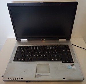 Hurican 8050Q 15,6 '' Display Notebook ( 1228 )