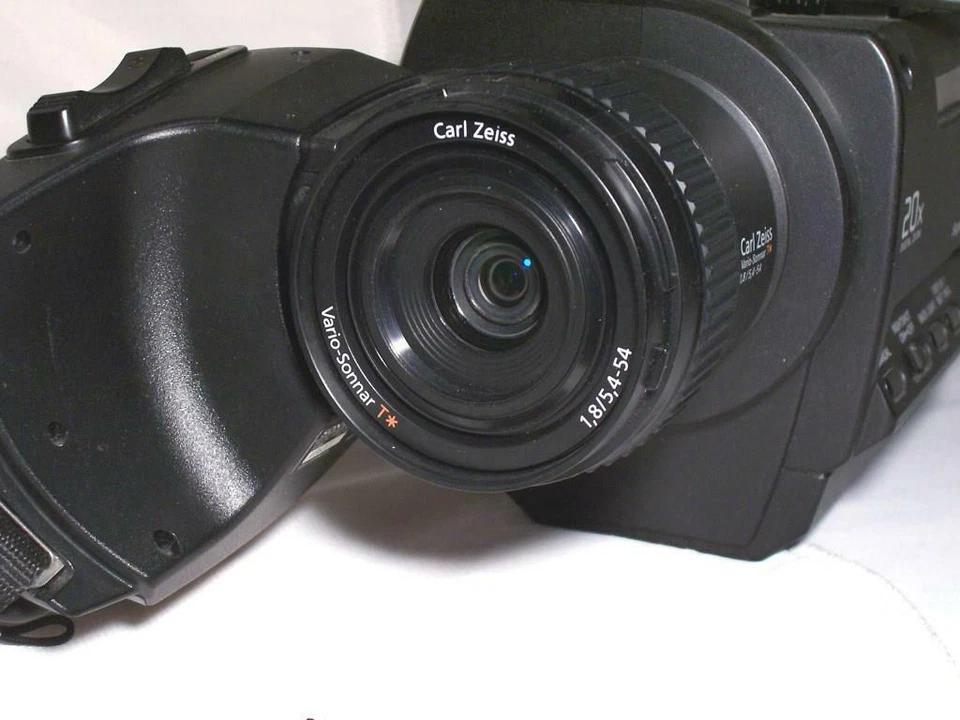 SONY HVR-HD1000E/1000P HDV. MiniDV. HD PRO. Low Hours.PAL.Exnt cond.1-yr warnty - Image 3 of 4