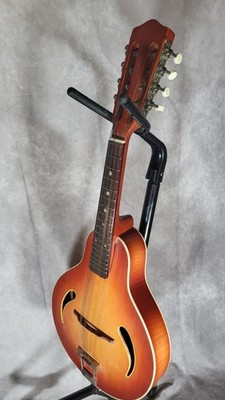 Beautiful Bluegrass Mandolin   Excellent Condition & Powerful Tone