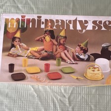 Vintage 1980 TUPPERWARE Toys Mini Party Set Childrens Cake Set In ORIGINAL Box
