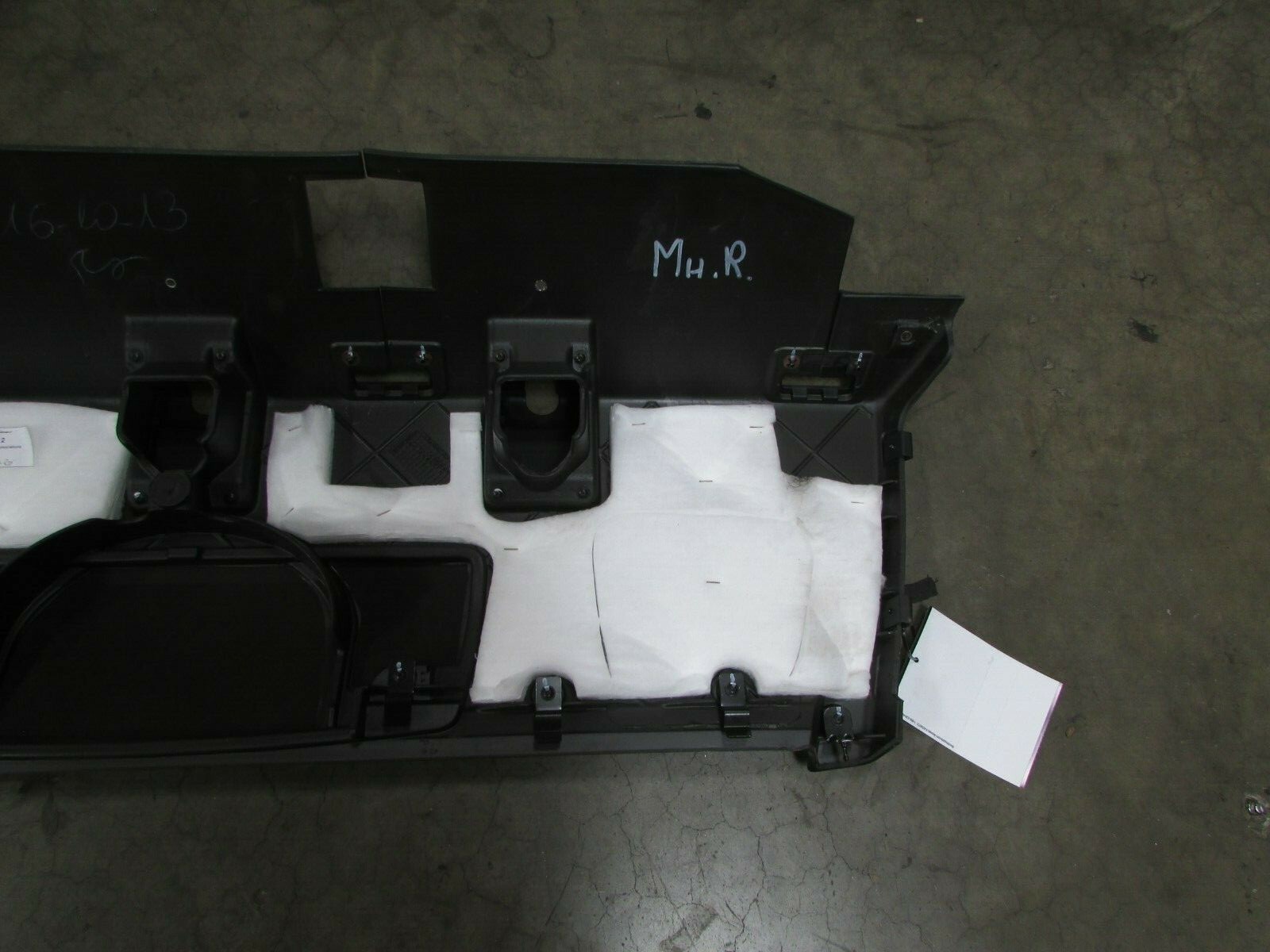 Maserati Quattroporte, Rear Dash, Used, P/N 670049289