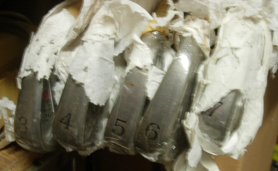 g9= Golden Goodie from 1990-93 Founders Club TV-2G 3-SW RH-S Grey Graphite 560 - Image 3 of 4