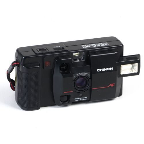 Yashica 35 MF 35mm Film Point & Shoot Camera Vintage Black Yashica 35 MF 35mm Film Point & Shoot Camera Vintage Black