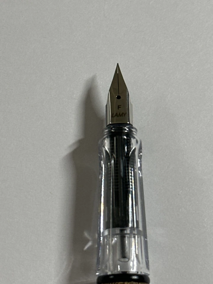 Pluma Estilográfica LAMY Safari Vista Transparente Plumín Fino + Catridge de Tinta Negra SIN CAJA Foto 2 de 3