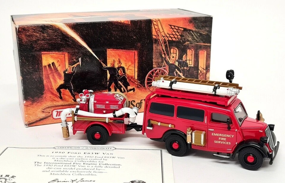 Matchbox Yesteryear - YFE18 1950 Ford E83W Van Diecast Model Fire Truck Trailer - Image 2 of 4