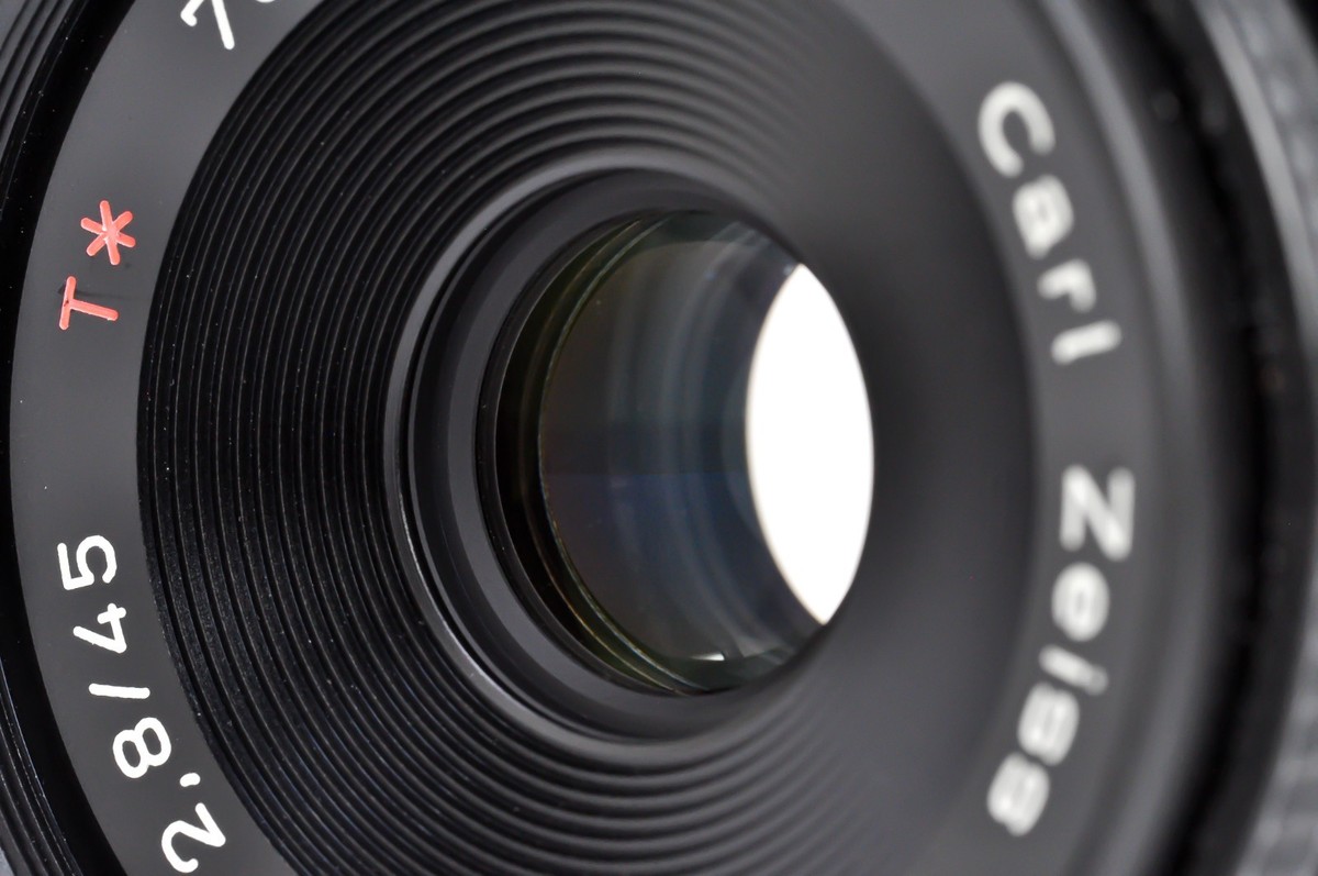 Mint Contax Carl Zeiss Tessar T* 45mm f/2.8 MMJ Pancake Lens C/Y