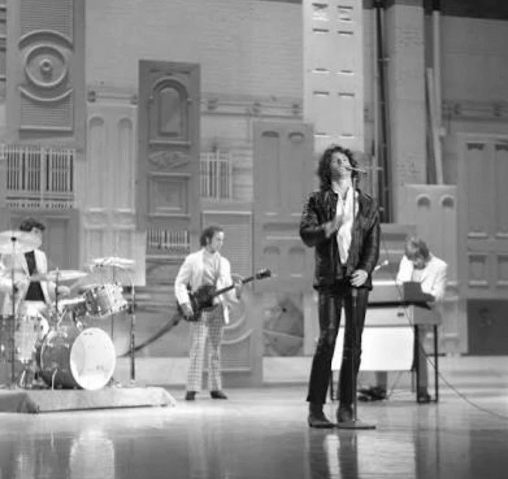 💎RARO BOLETO DE CONCIERTO 1969 PUERTAS SIN USAR ESTADIO DE ENFERMOS ¡NUNCA HA SIDO ESCANEADO! Foto 4 de 4