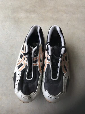 asics running spikes australia