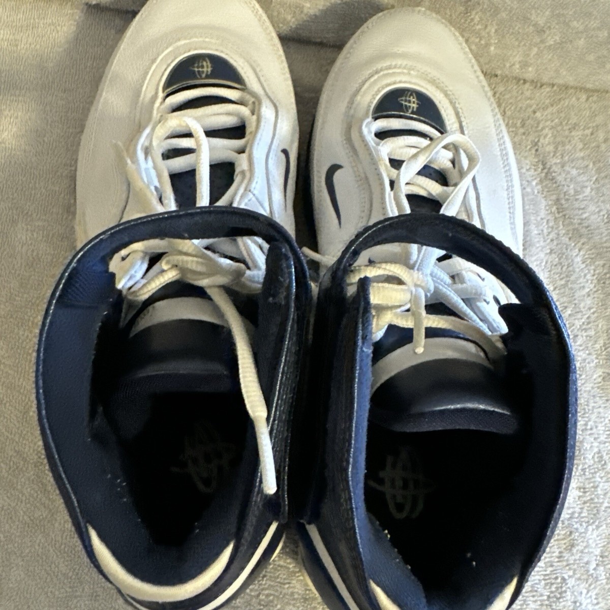 Nike Shox 2006 Vintage Look See . Sz 9.5 Men Basketball Ball  display picture 2