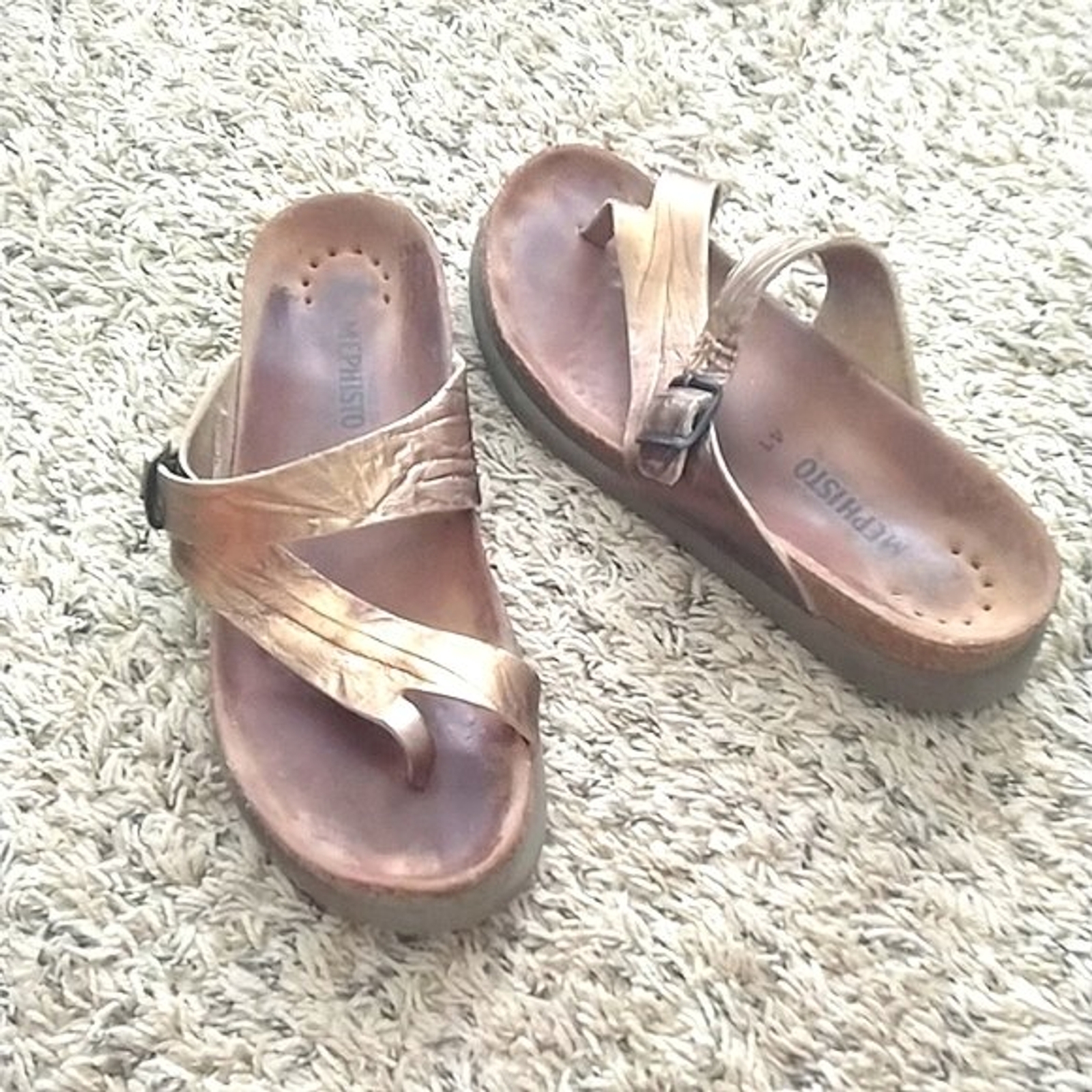 Mephisto Helen cork footbed toe loop sandals metallic… Gem