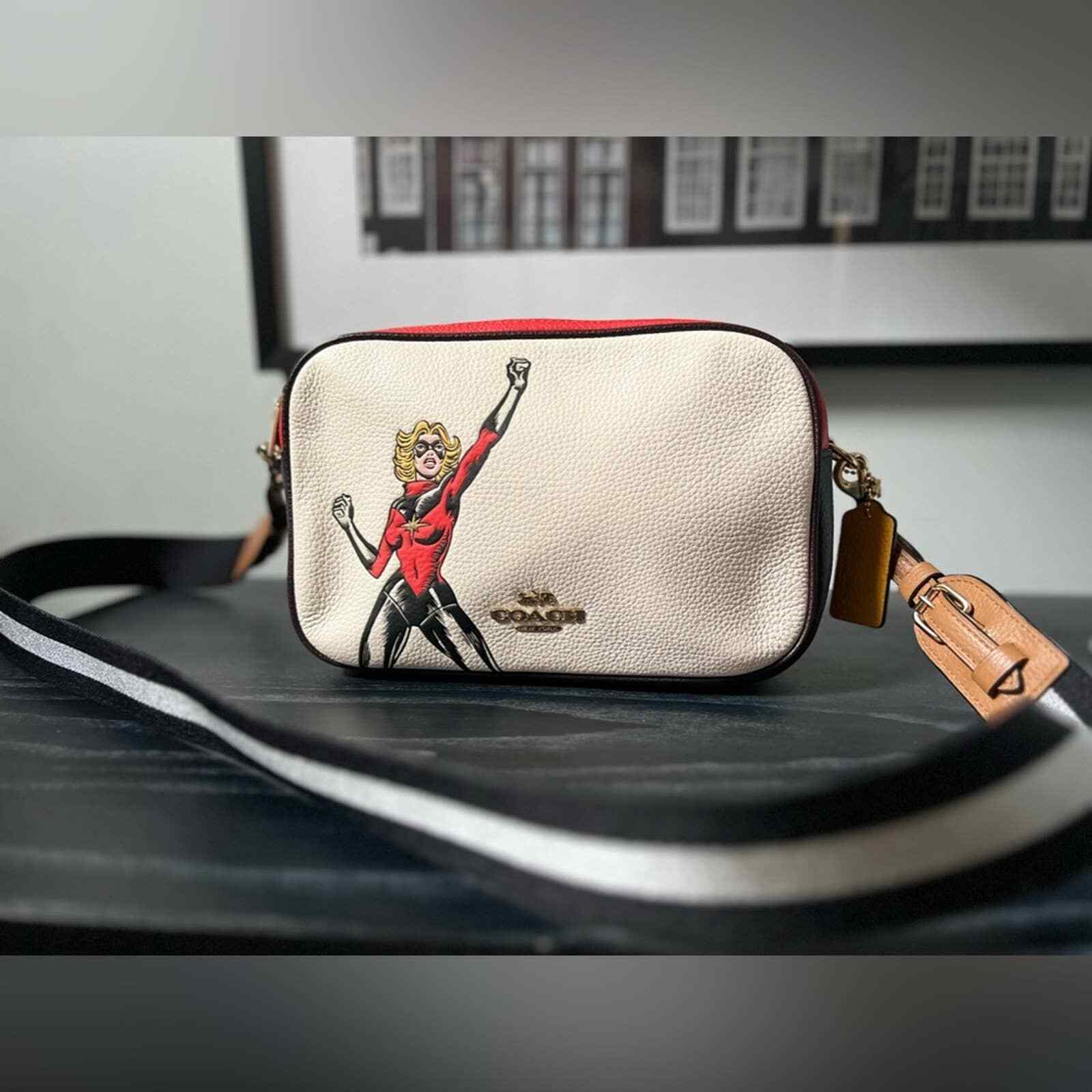 Coach Marvel Carol Danvers crossbody bag pristine col… Gem