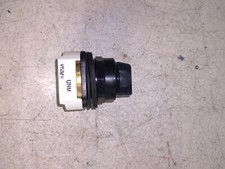 Allen-Bradley 800H-JR4KE7 30mm Selector Switch 3 Position Spring Return NEMA 4X
