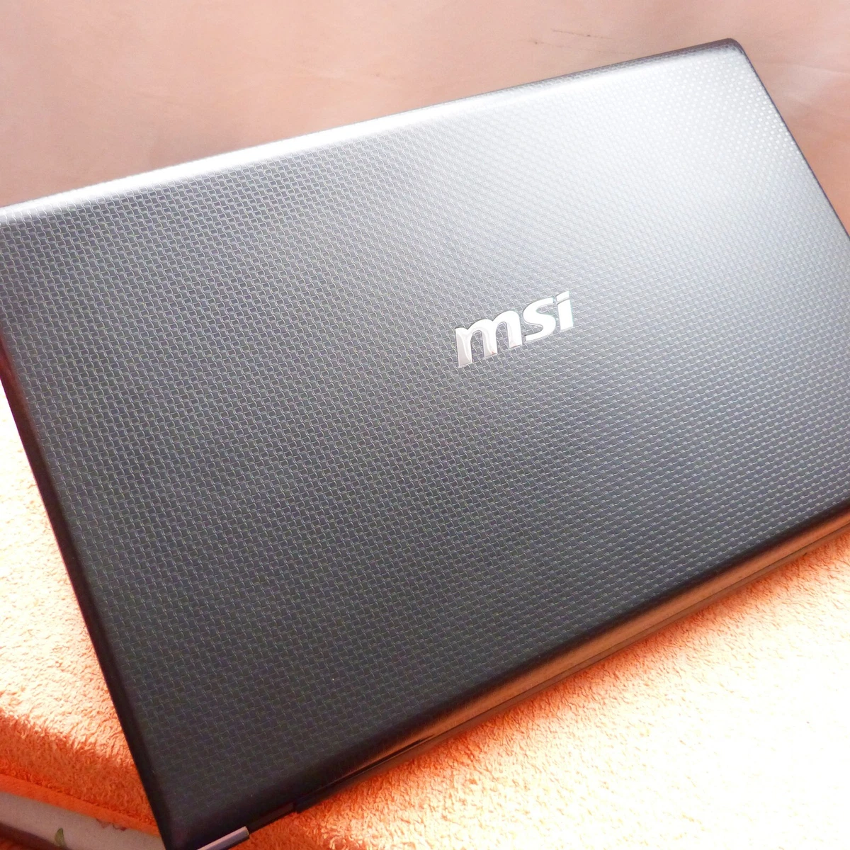 【白銀の蜂】 ケイトスペードコインケースコインパースハチ蜂ビーキーホルダー