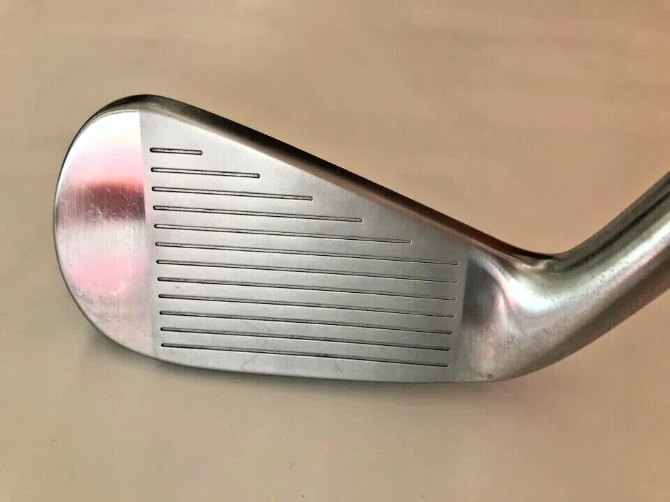 TaylorMade STEALTH UDI Hybrid Utility #2 Loft 18 Flex Stiff TENSEI 