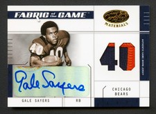 GALE SAYERS 2003 CERTIFIED FABRIC OF THE GAME PATCH AUTO AUTOGRAPH /40 GAME-USED