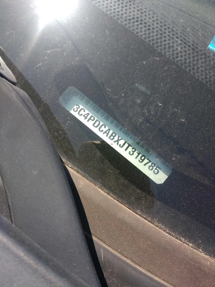 Conjunto de transmisión automática usado se adapta a: Dodge Journey 2018 tracción delantera 2,4 L 4 velocidades Foto 2 de 4