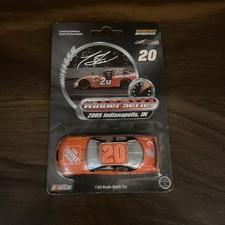 2006 Action Winners Series 1/64 Tony Stewart 20 Home Depot