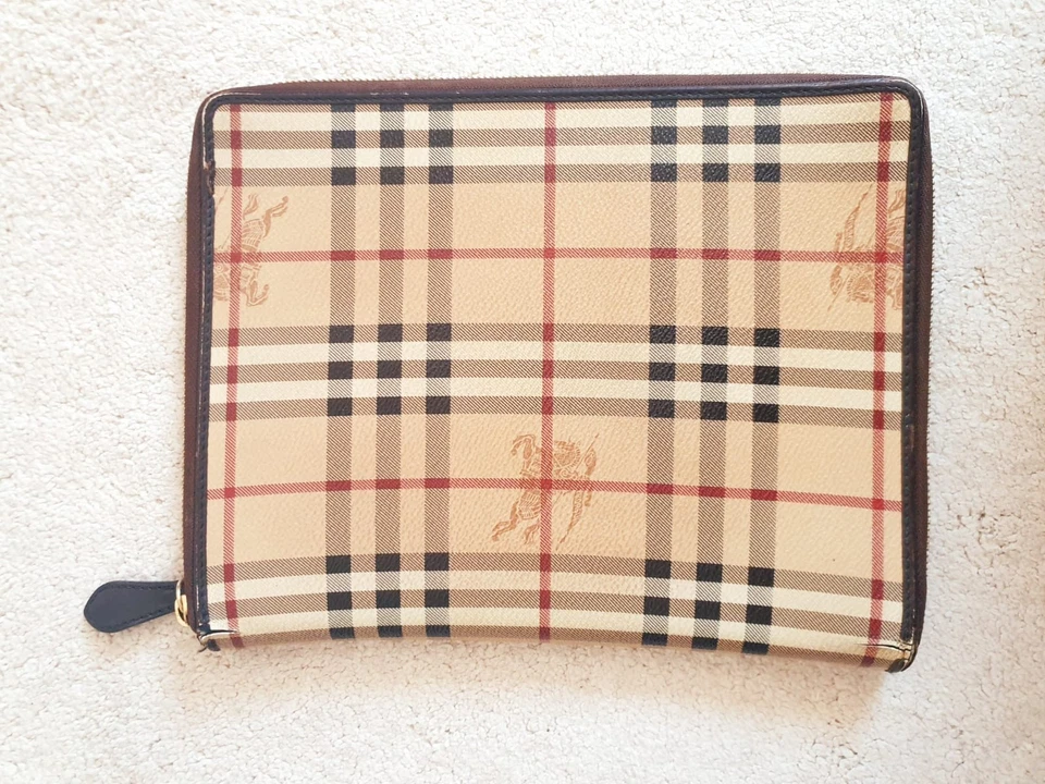 Burberry Unisex Beige House Check Tartan Canvas Ipad Tablet Case 26cm x 21cm - image 3 of 4