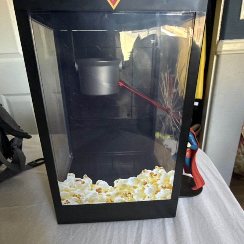 Superman Themed Kettle Popcorn Maker Black Red with Popcorn Graphics Figure