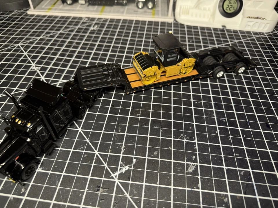 1/64 For DCP Truck 16 Tire custom made Murray Trailer (READ Description!!!) - Image 4 of 4