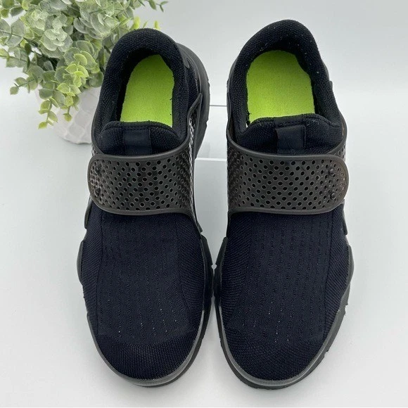 Tênis esportivo Nike masculino meia dardo triplo preto malha tamanho 10 - Imagem 3 de 4