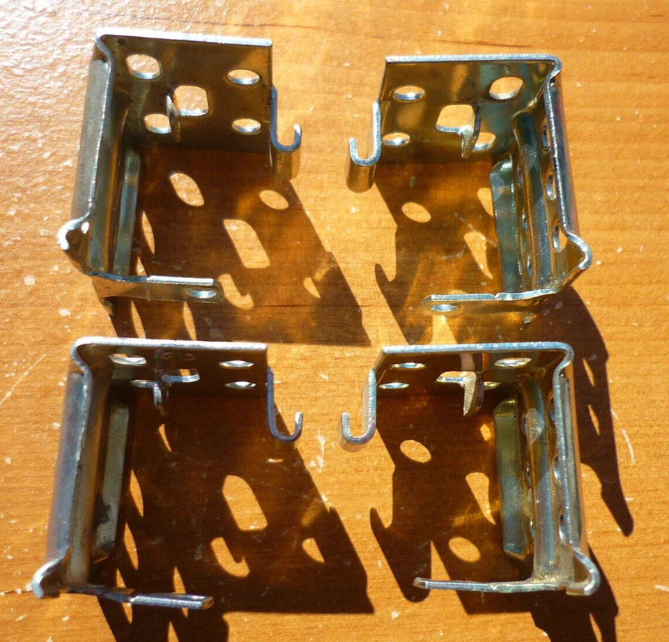 (4) Vintage Hunter Douglas 1" Steel Mini Blind Center Support Brackets - Image 2 of 4