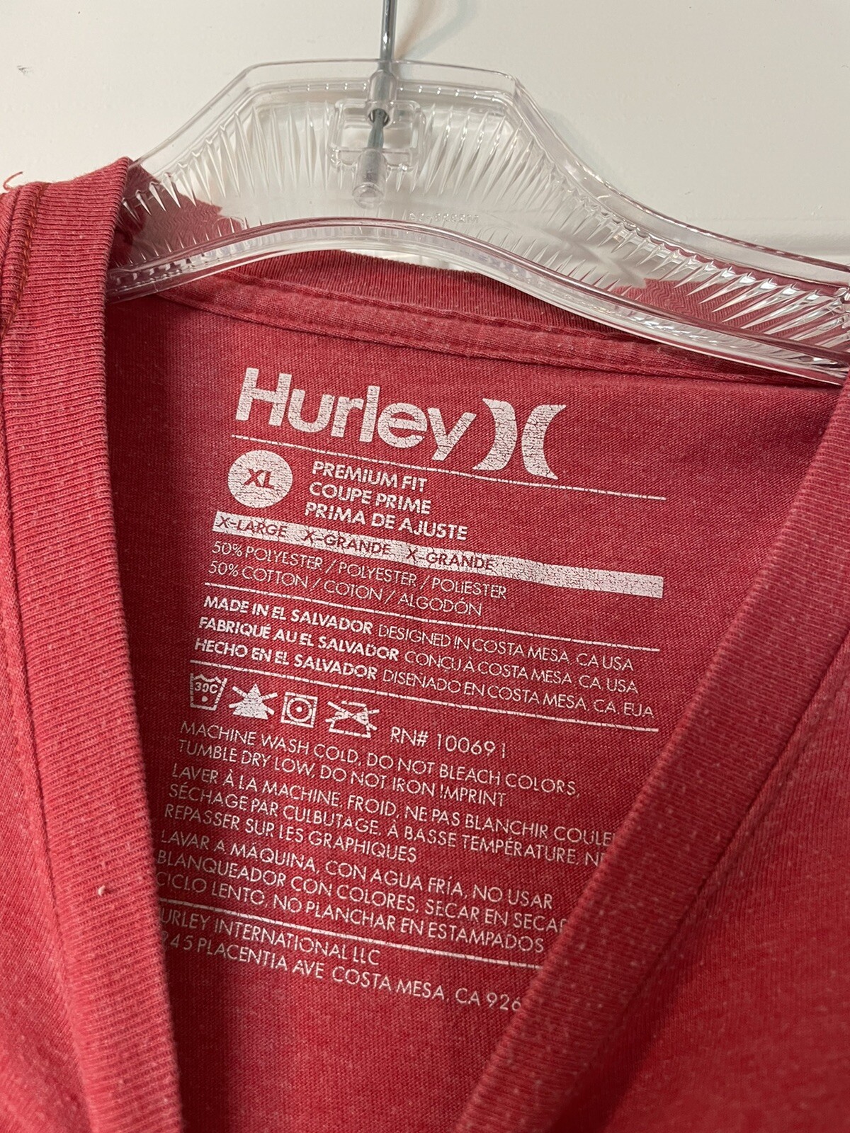 Hurley XL Premium Fit T-Shirt In Red 
