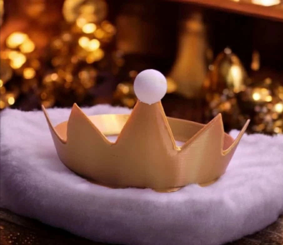 Corona Reina Malvada - 6" Diámetro, Perfecto para Cumpleaños o Halloween Foto 2 de 4