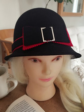 Euro Accessories UK Ltd Vintage Cloche Hat 20's Style Black & Red 100% Wool