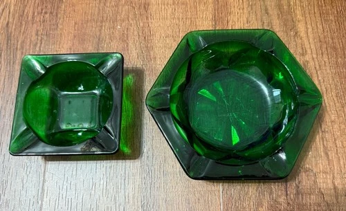 Ashtrays Cigar Emerald Green Vintage MCM Anchor Hocking 4 Slot Trinket Dishes