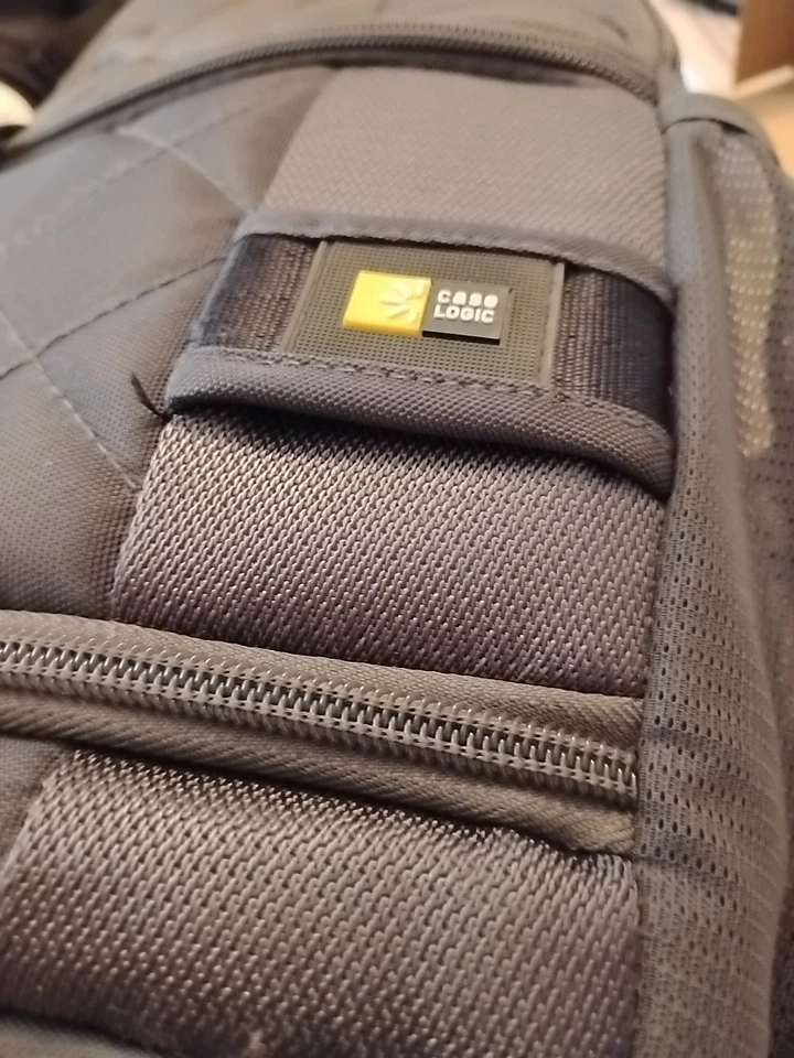 Case Logic DSLR Camera and iPad Backpack Gray - Image 3 of 3