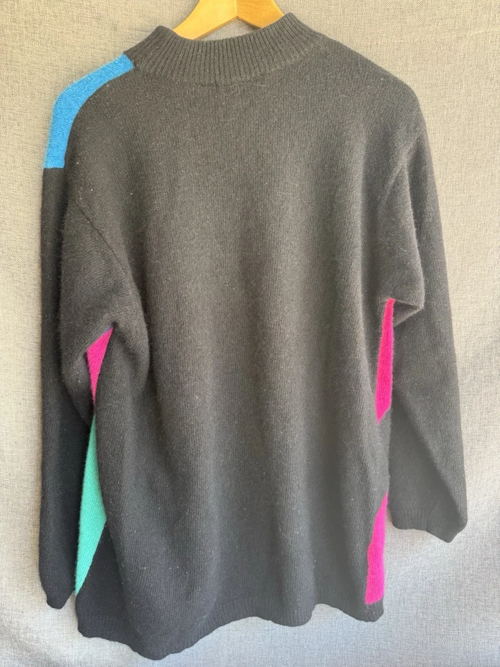 Suéter De Colección LIZ CLAIRBORNE Mediano Negro Lana de Cordero Angora Años 90 Retro Rojo Azul Foto 4 de 4