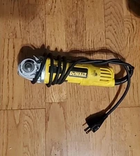 DWE4011 Dewalt 7A 4.5" Angle Grinder Replacement Parts