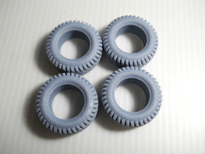BF Goodrich Mud-Terrain T/A 18'' resin mud tires for 1/24th scale model/diecast.