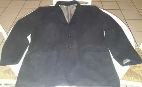 Vêtements et accessoires de collection liés à Johnny Hallyday