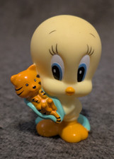 Looney Tunes Fisher-Price Preschool Toy Tweety Bird holding Kitten 2003 Mattel