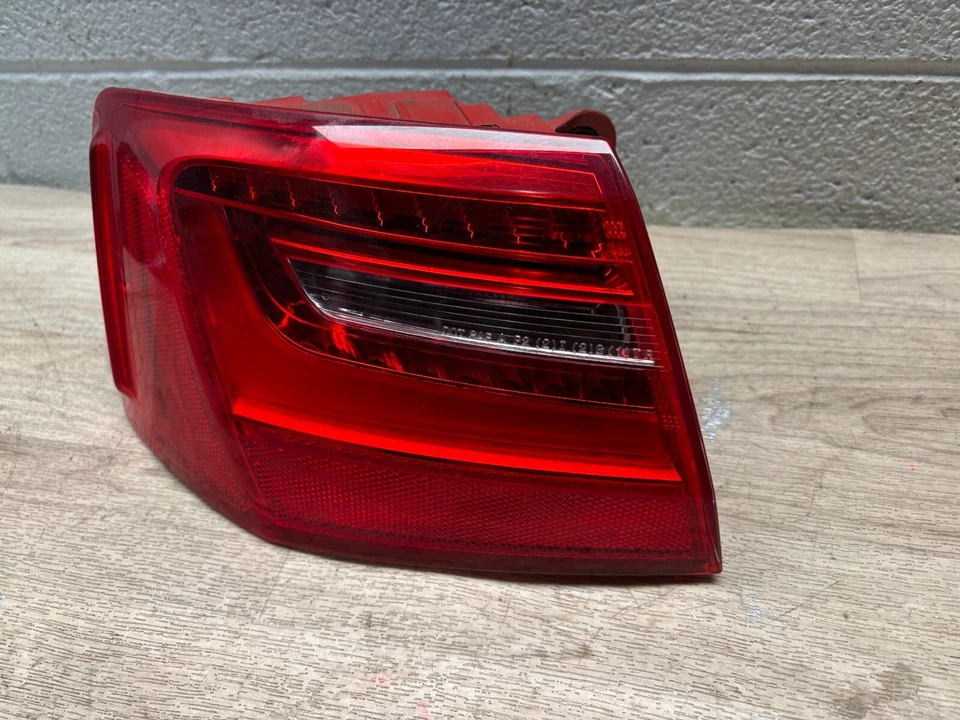 LUZ TRASERA TRASERA IZQUIERDA LED AUDI A6 S6 OEM 12-15 Foto 2 de 4