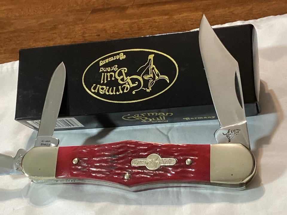 German Bull Jumbo Whittler Knife red bone, 5" closed, unused in box - Image 2 of 4