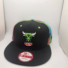 Chicago Bulls New Era 9fifty Snapback Hat/Cap/ Trucker Rainbow Medium/Large NWT