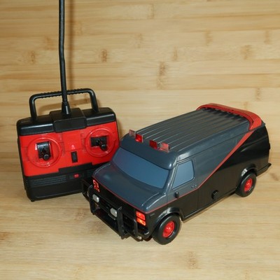 Das A-Team RC Van ferngesteuert Marks & Spencer (Teil funktioniert muss repariert werden)