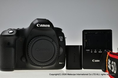 Near MINT Canon EOS 5D Mark III 22.3MP Digital Camera Body Shutter Count 2094