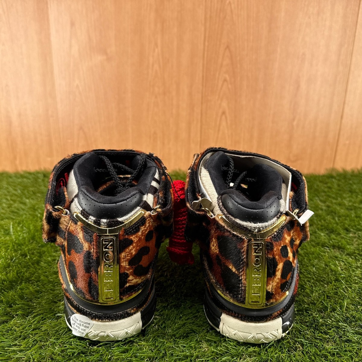 Nike Zoom LeBron 2 LX Beast Basketball Shoes DQ2439-200  display picture 2