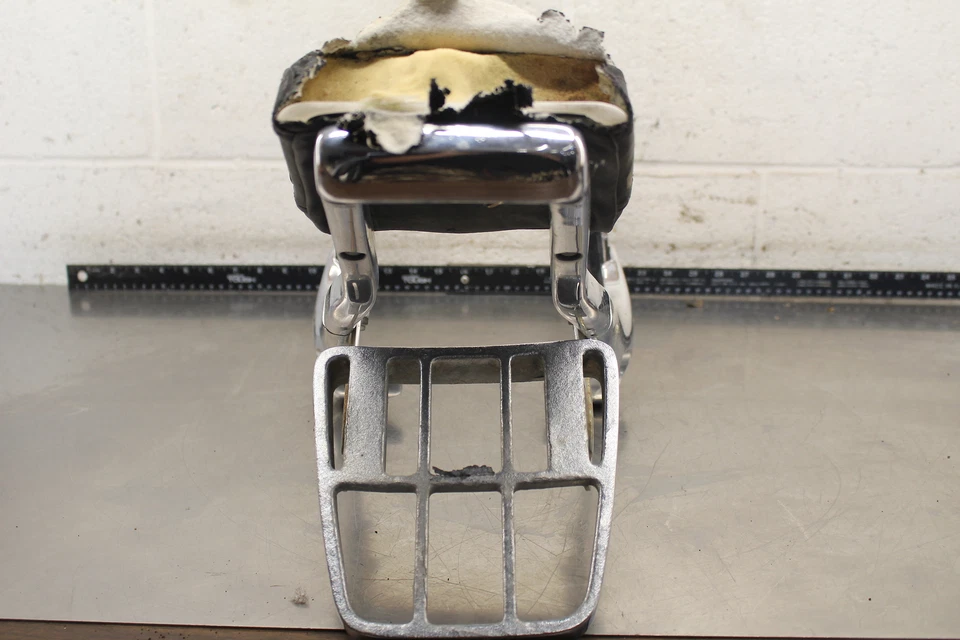 Yamaha Virago 1100 XV1100 1993 guardabarros trasero marco de apoyo subchasis A216 Foto 4 de 4