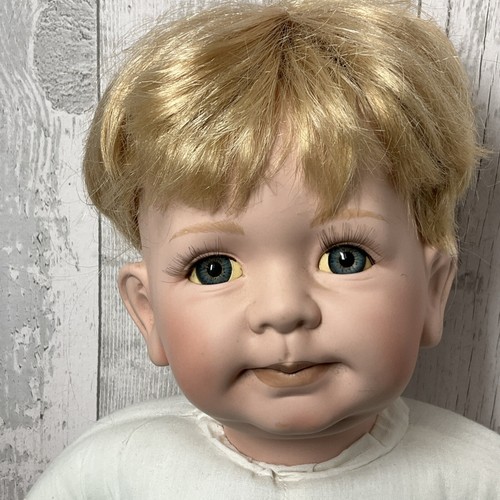 Lifelike Toddler Reborn Baby Doll Porcelain Head and Limbs Soft Body With Outfit - Picture 2 of 13