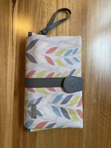 jj cole nappy clutch