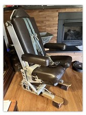 Leather Chair Us Military Long Range Pilots Seat C-130-mid 1950s Leather Chair Us Military Long Range Pilots Seat C-130-mid 1950s