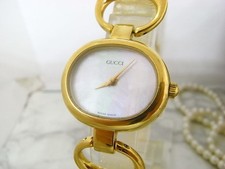 GUCCI 1600 Gold Quartz Watch White Shell Dial 25×20mm 16.5cm 6.5in