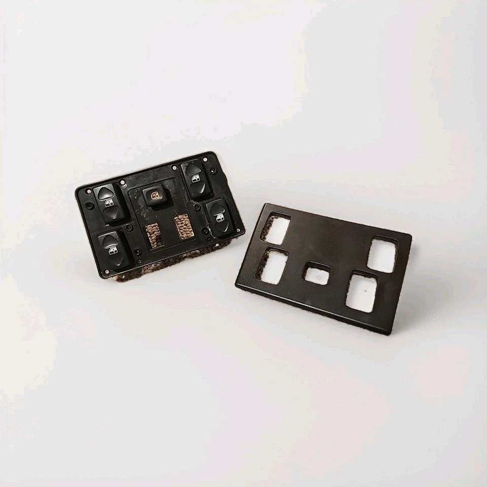 Land Rover Discovery 1996 - 2002 - Interruptor de ventana principal - BTR3655LNF - R120492 Foto 2 de 4