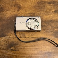Nikon Coolpix S4000 12.0 MP Digital Camera Battery Autofocus Issue