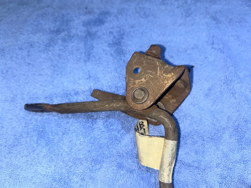 Dodge Charger Plymouth Road Runner 1971 1972 1973 1974 montaje de pedal de gasolina Foto 4 de 4